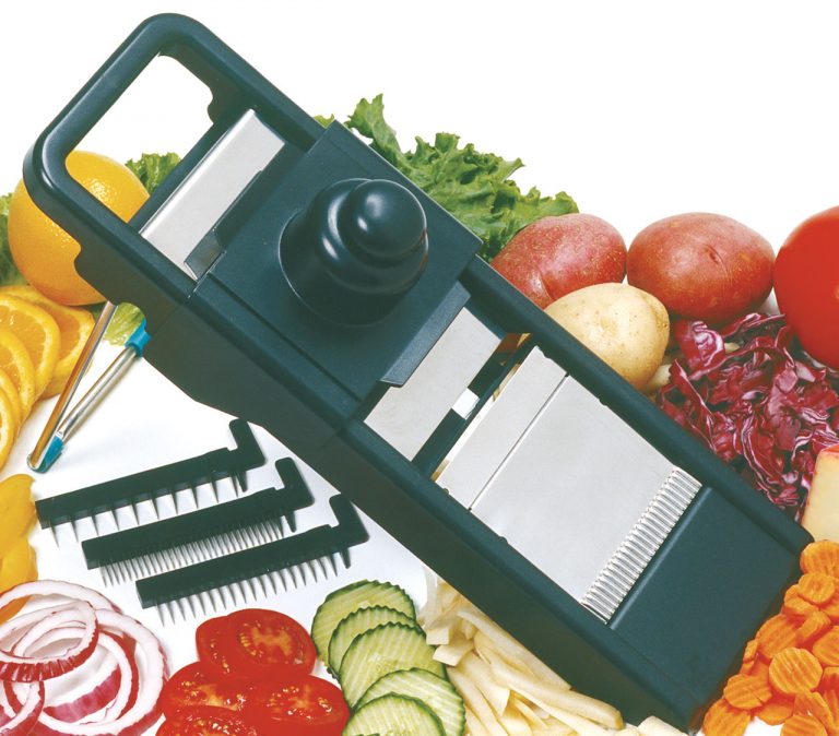 DELUXE MANDOLINE SLICER/GRATER Ventures Intl